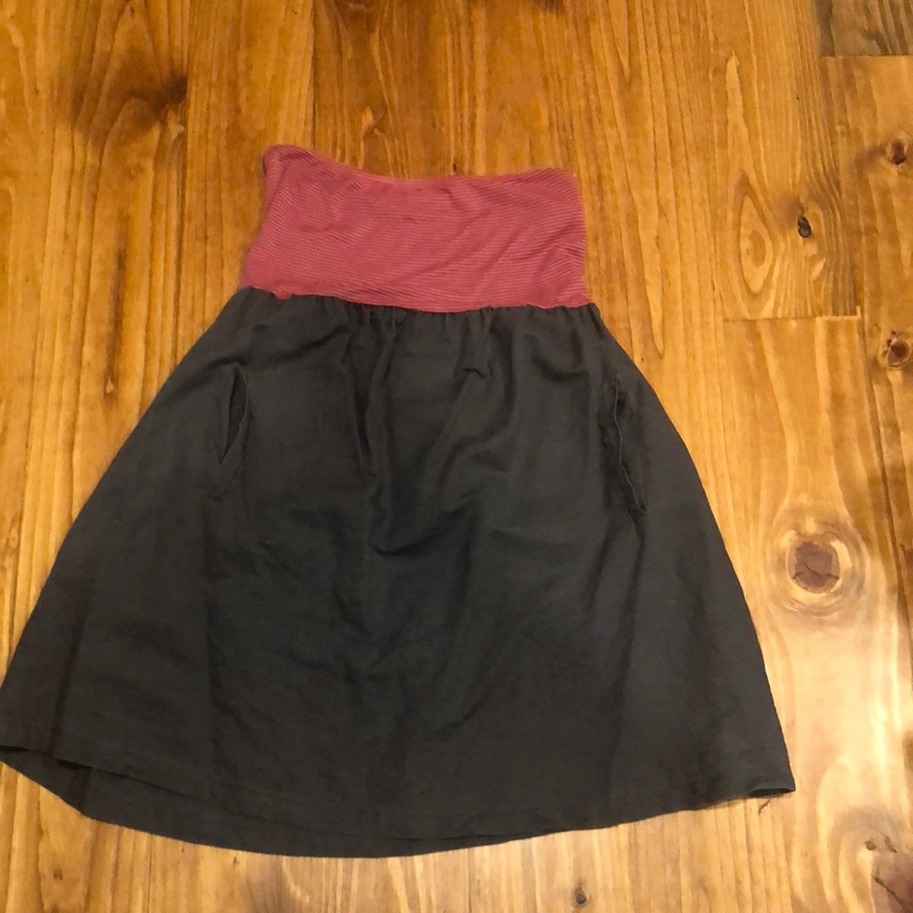 Comfy and cute strapless dress